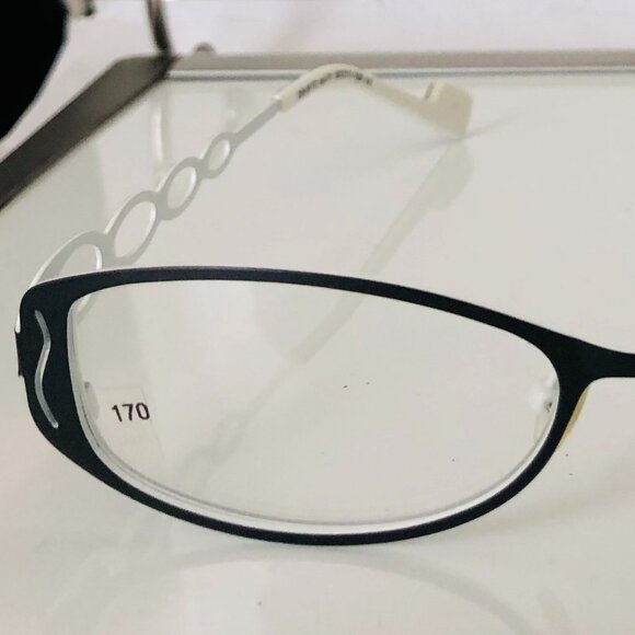 NWT-Izumi Women eyeglass frames black & white - Picture 6 of 10